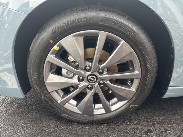 New 2026 Nissan Sentra SL w/ Floor Mat Package FWD image 11