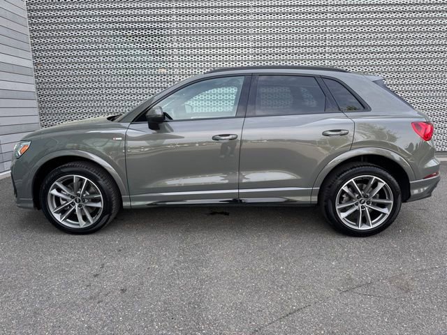 Certified 2025 Audi Q3 2.0T Premium w/ Convenience Package image 2