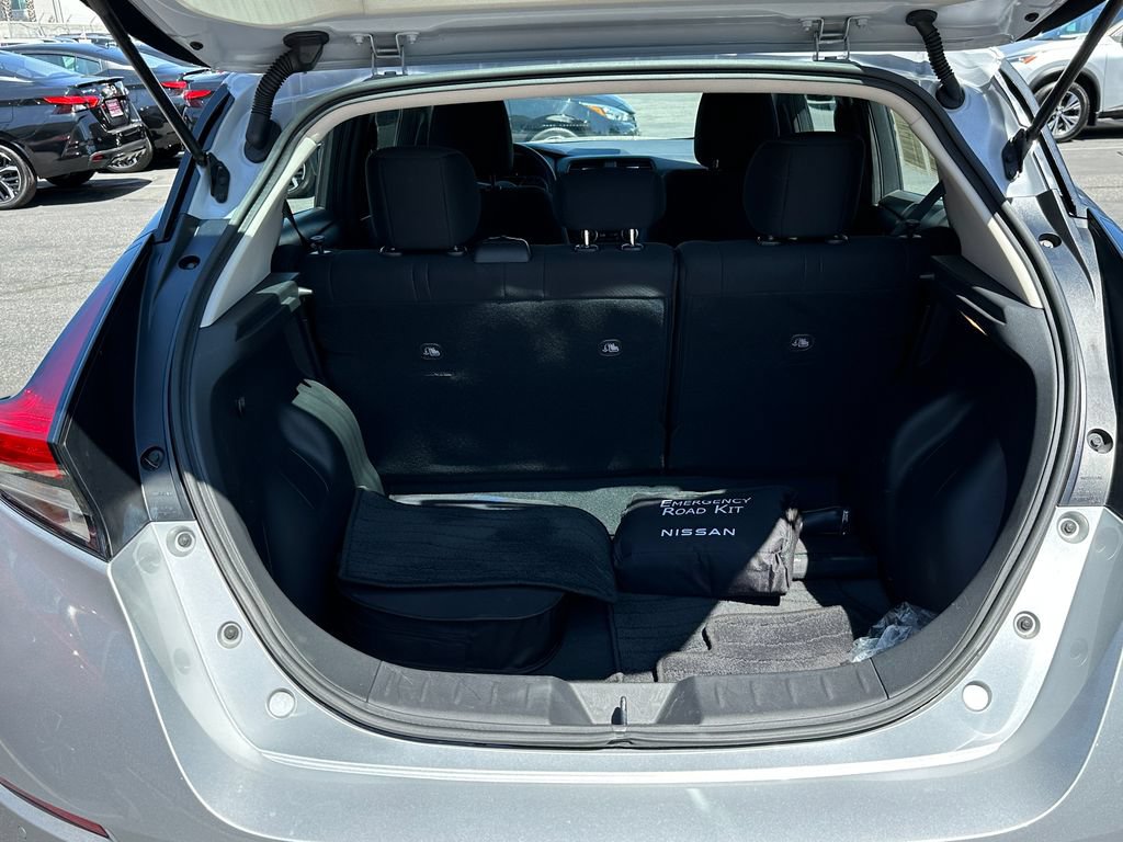 Used 2024 Nissan Leaf S FWD image 19