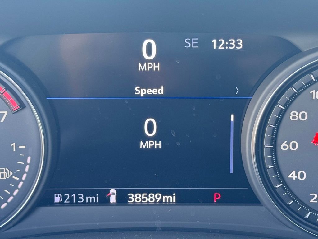 Used 2022 Cadillac XT4 Sport w/ Technology Package image 25