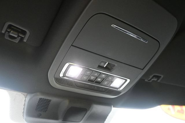 Used 2022 Ford F150 Platinum w/ Equipment Group 701A High AWD/4WD image 29