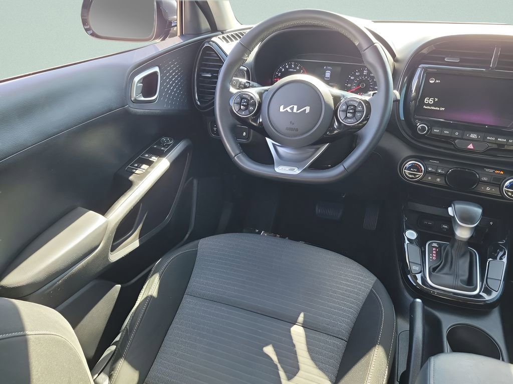 Used 2022 Kia Soul GT-Line image 16