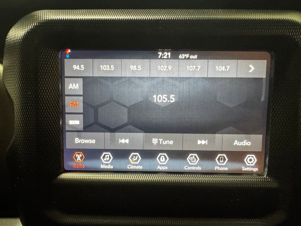 Used 2022 Jeep Wrangler Unlimited Sport image 12