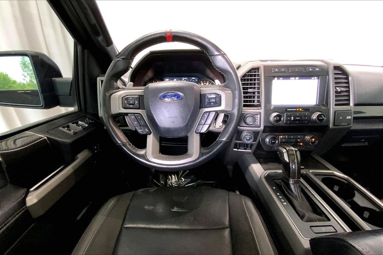 Used 2019 Ford F150 Raptor w/ Equipment Group 802A Luxury AWD/4WD image 4