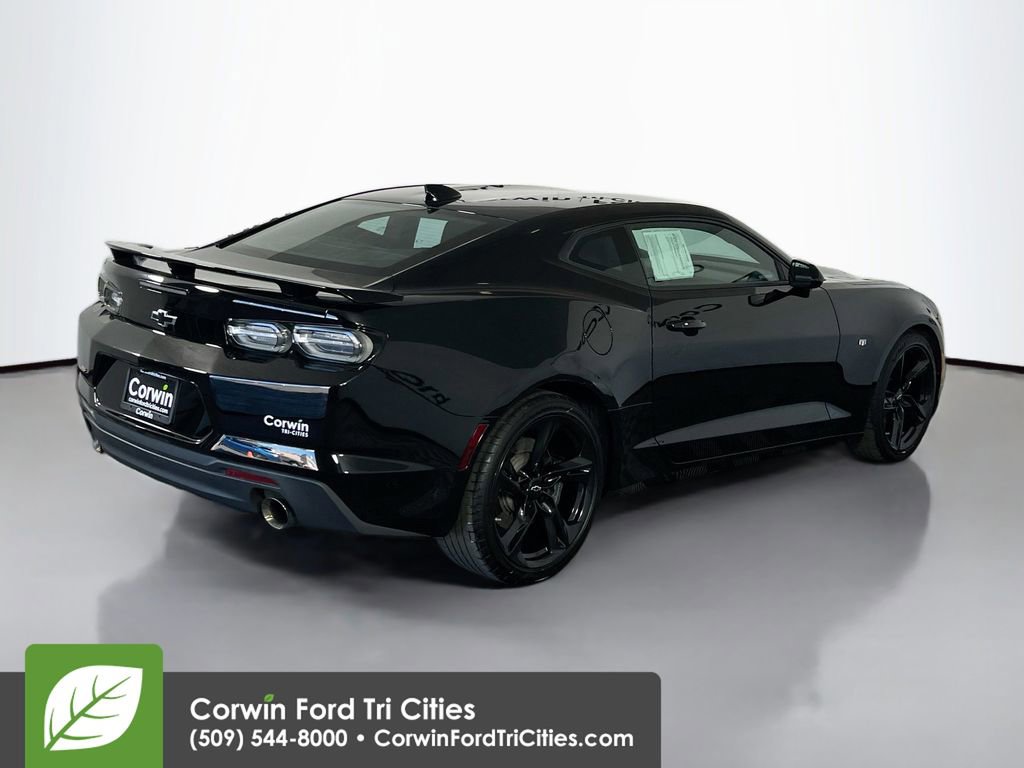 Used 2022 Chevrolet Camaro SS RWD image 15