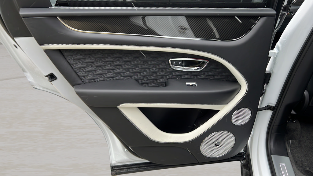 New 2026 Bentley Bentayga Speed AWD/4WD image 21