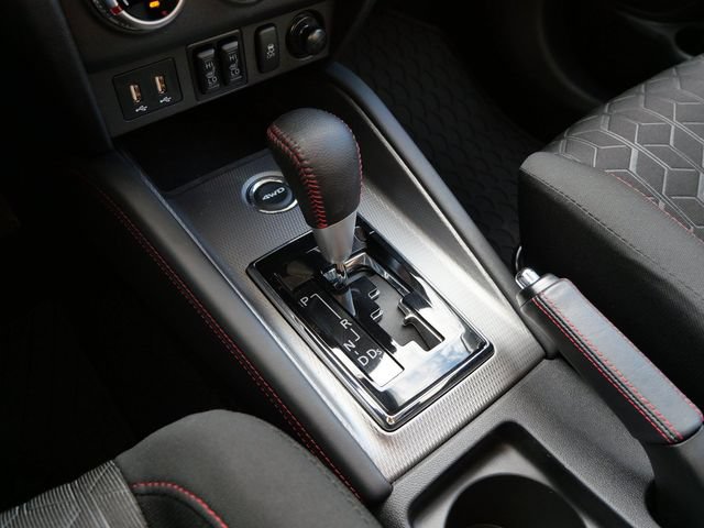 Used 2024 Mitsubishi Outlander Sport LE AWD/4WD image 23