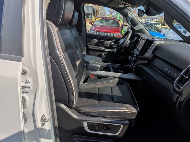 Used 2022 RAM 1500 Laramie w/ Sport Appearance Package image 28
