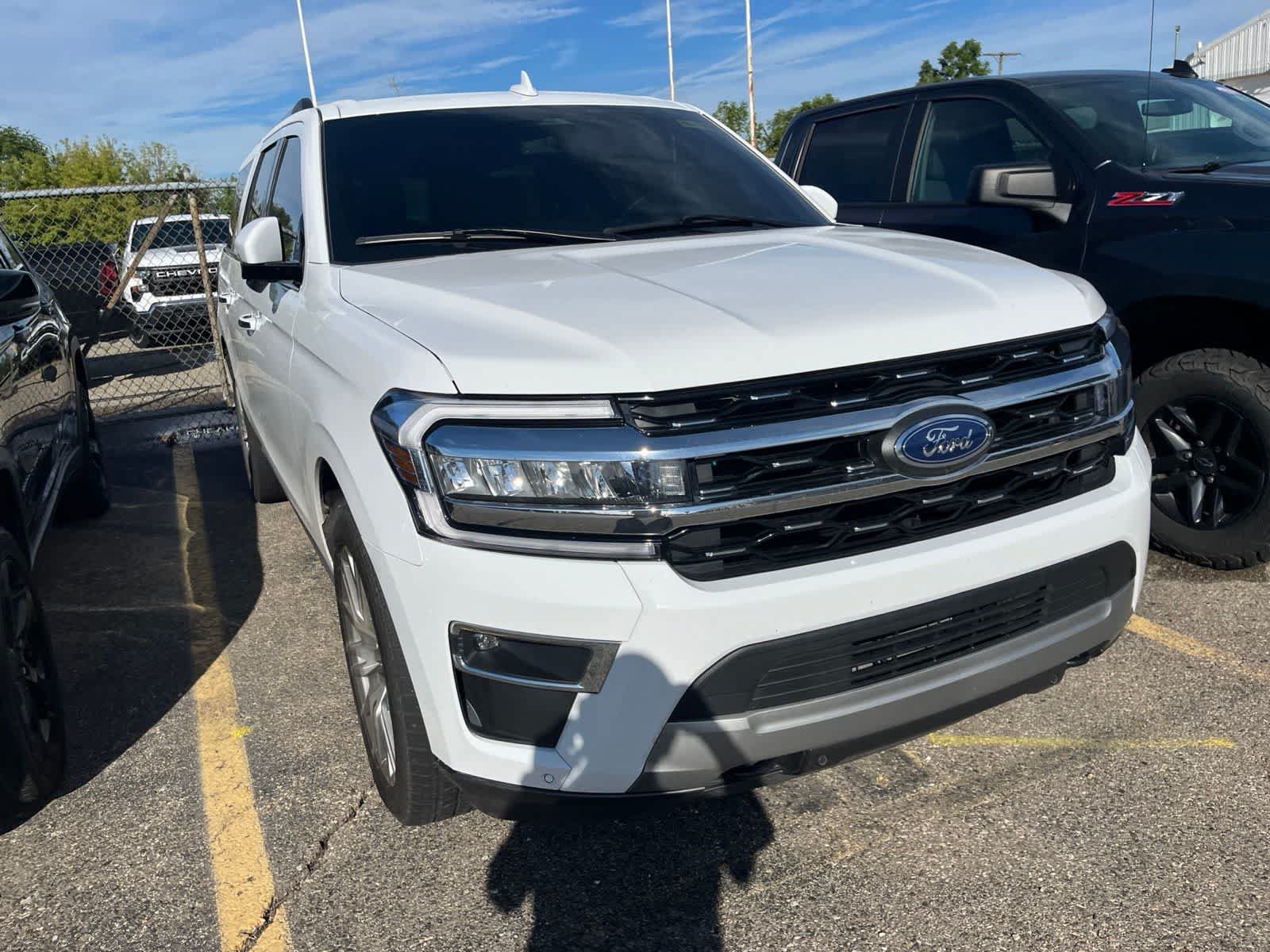 Used 2023 Ford Expedition Max Limited AWD/4WD image 19
