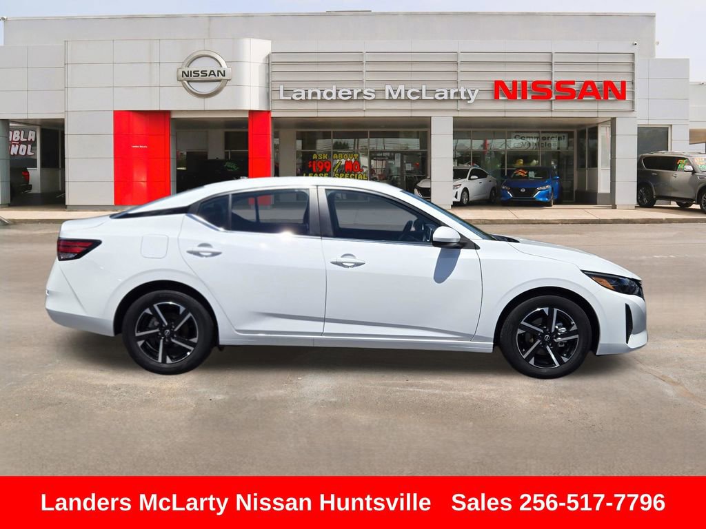 Used 2025 Nissan Sentra SV FWD image 2