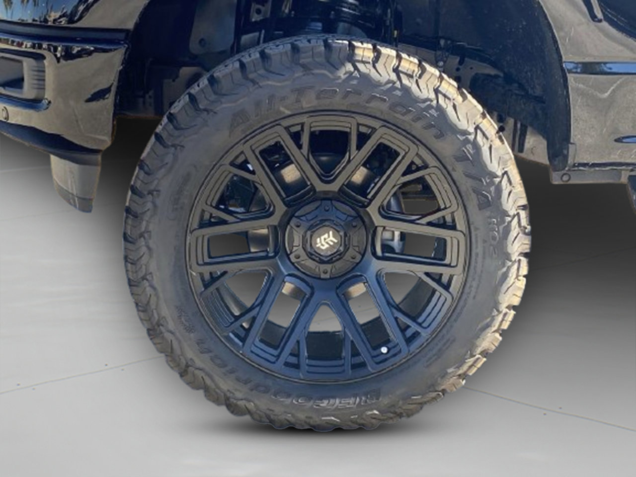 New 2025 Ford F150 XLT w/ Equipment Group 302A MID image 36