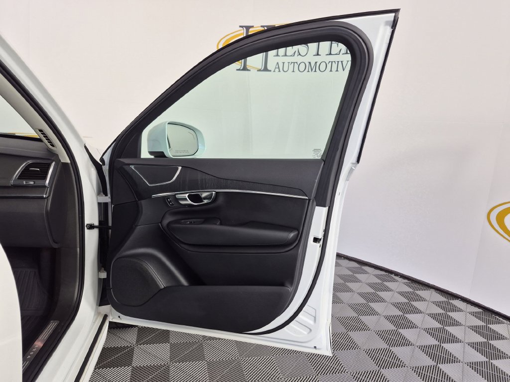Used 2020 Volvo XC90 T5 Momentum w/ Protection Package Premier AWD/4WD image 35
