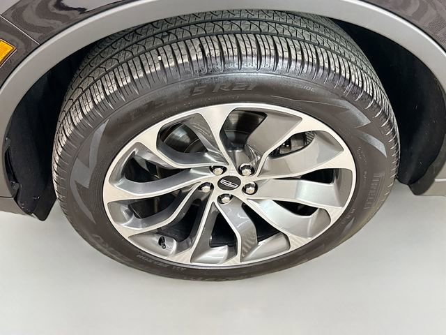Used 2025 Lincoln Aviator Reserve AWD/4WD image 34