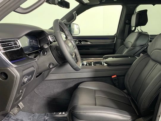 New 2026 Jeep Grand Wagoneer L Summit w/ Premium Group III AWD/4WD image 11