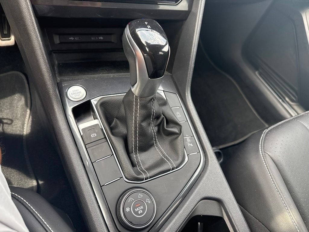 Used 2023 Volkswagen Tiguan SE R-Line AWD/4WD image 19