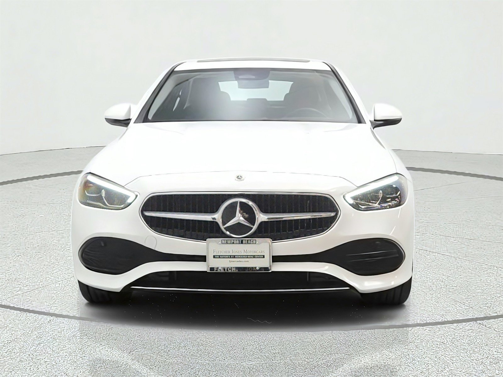 Used 2023 Mercedes-Benz C 300 Sedan image 2
