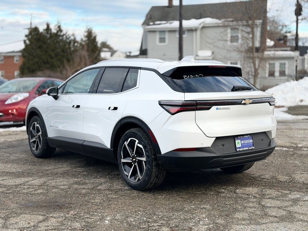 New 2026 Chevrolet Equinox EV LT image 4