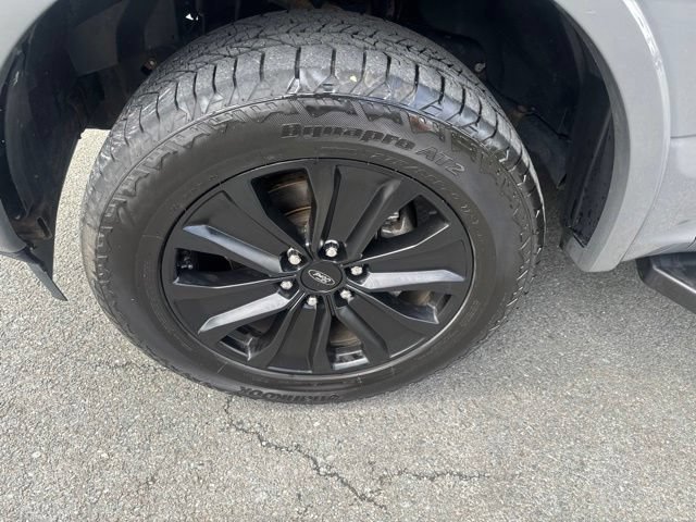 Used 2020 Ford F150 XLT w/ Equipment Group 302A Luxury AWD/4WD image 13