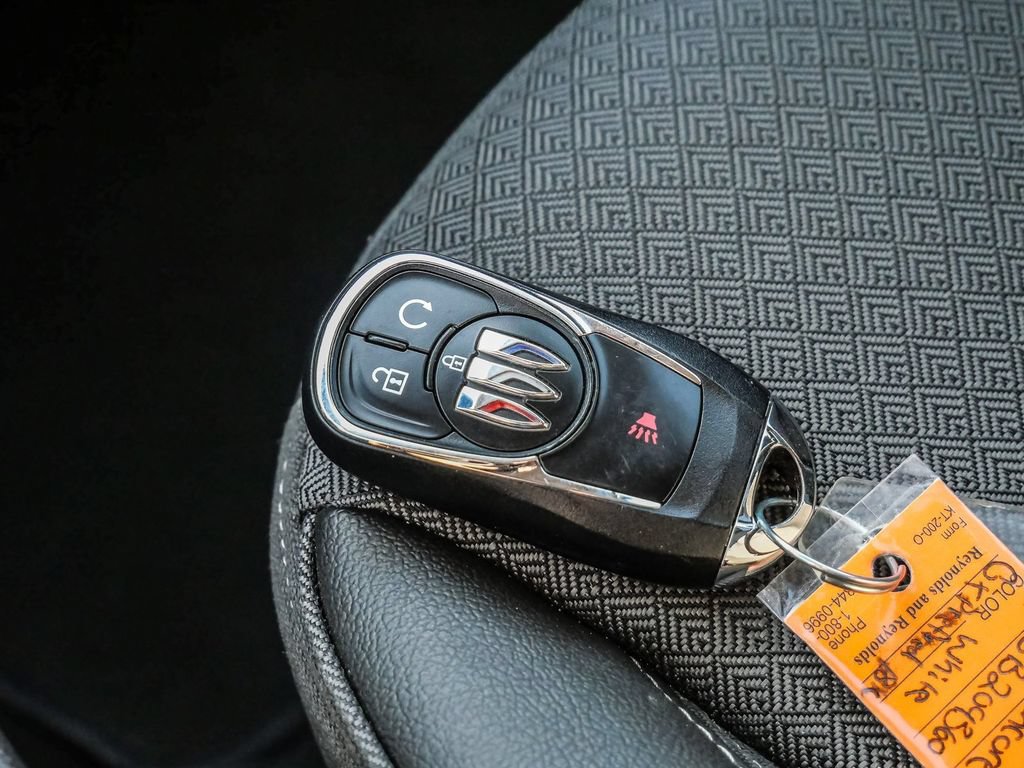 Used 2025 Buick Encore GX Preferred FWD image 45