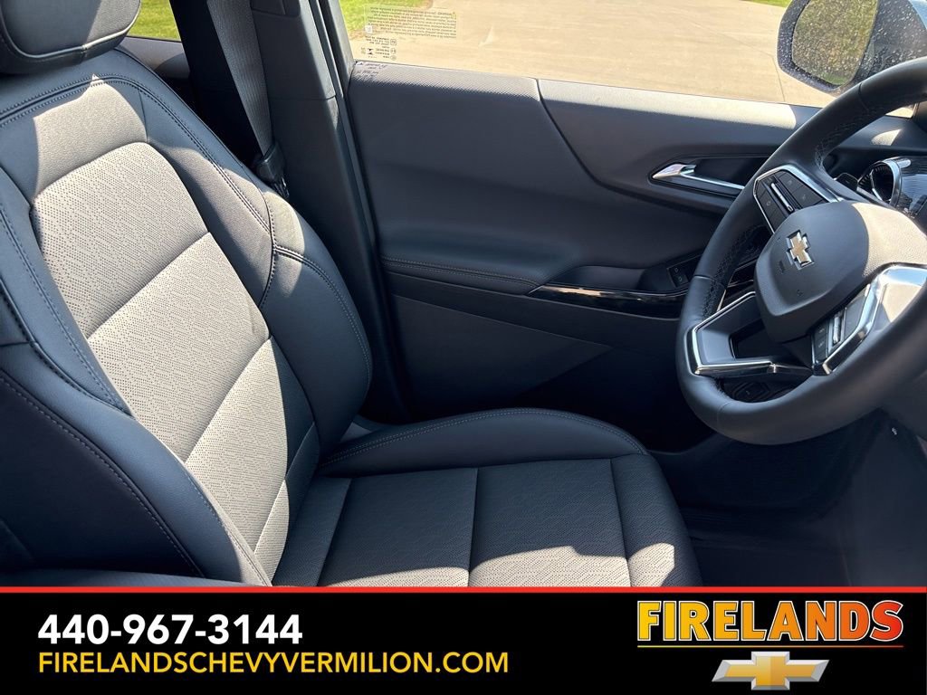 New 2026 Chevrolet Equinox LT w/ Convenience Package II FWD image 31