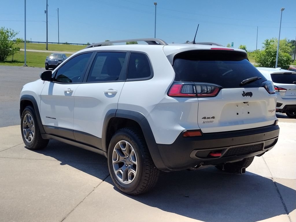 Used 2021 Jeep Cherokee Trailhawk AWD/4WD image 17