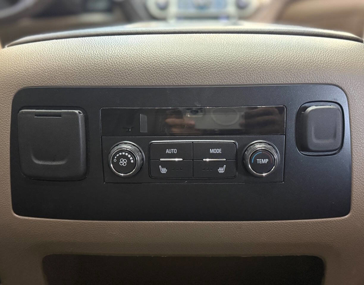 Used 2019 Chevrolet Tahoe Premier w/ Max Trailering Package image 16