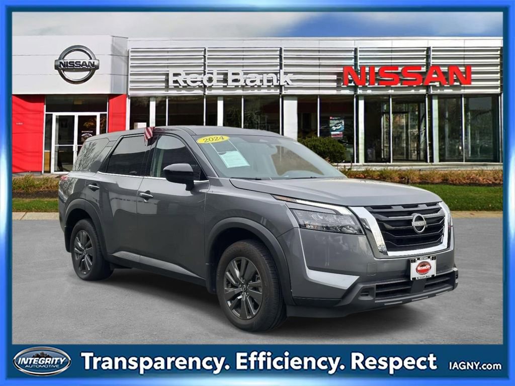 Used 2024 Nissan Pathfinder S AWD/4WD image 1