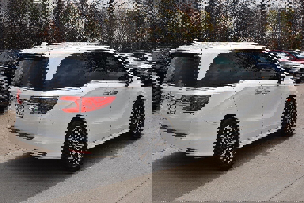 Used 2018 Honda Odyssey Elite image 7