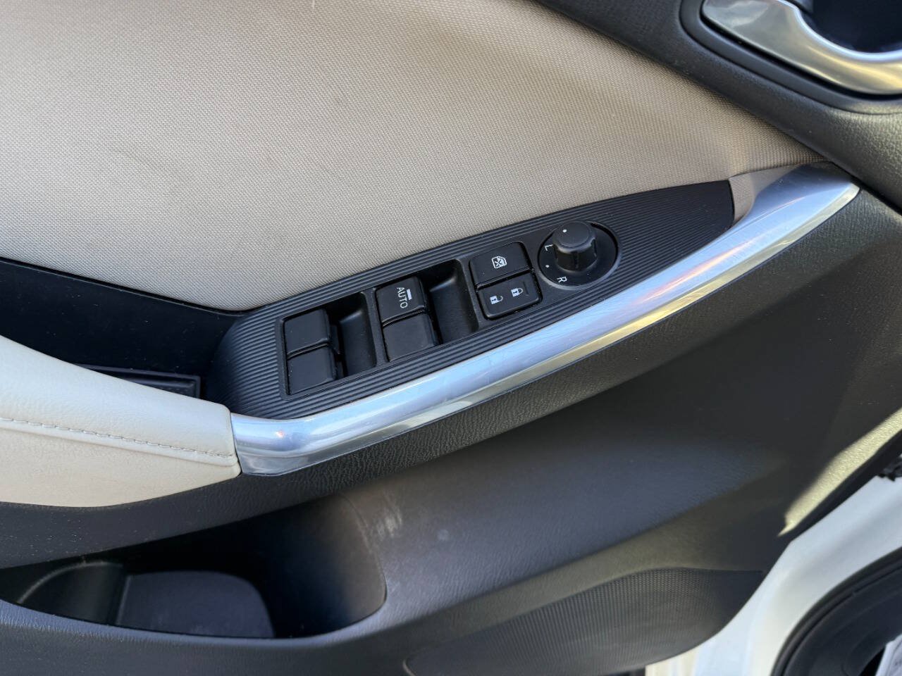 Used 2015 MAZDA CX-5 Sport FWD image 12
