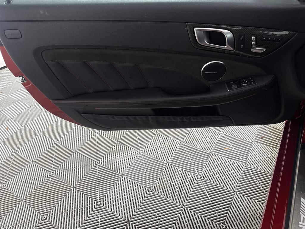 Used 2019 Mercedes-Benz SLC 43 AMG image 9