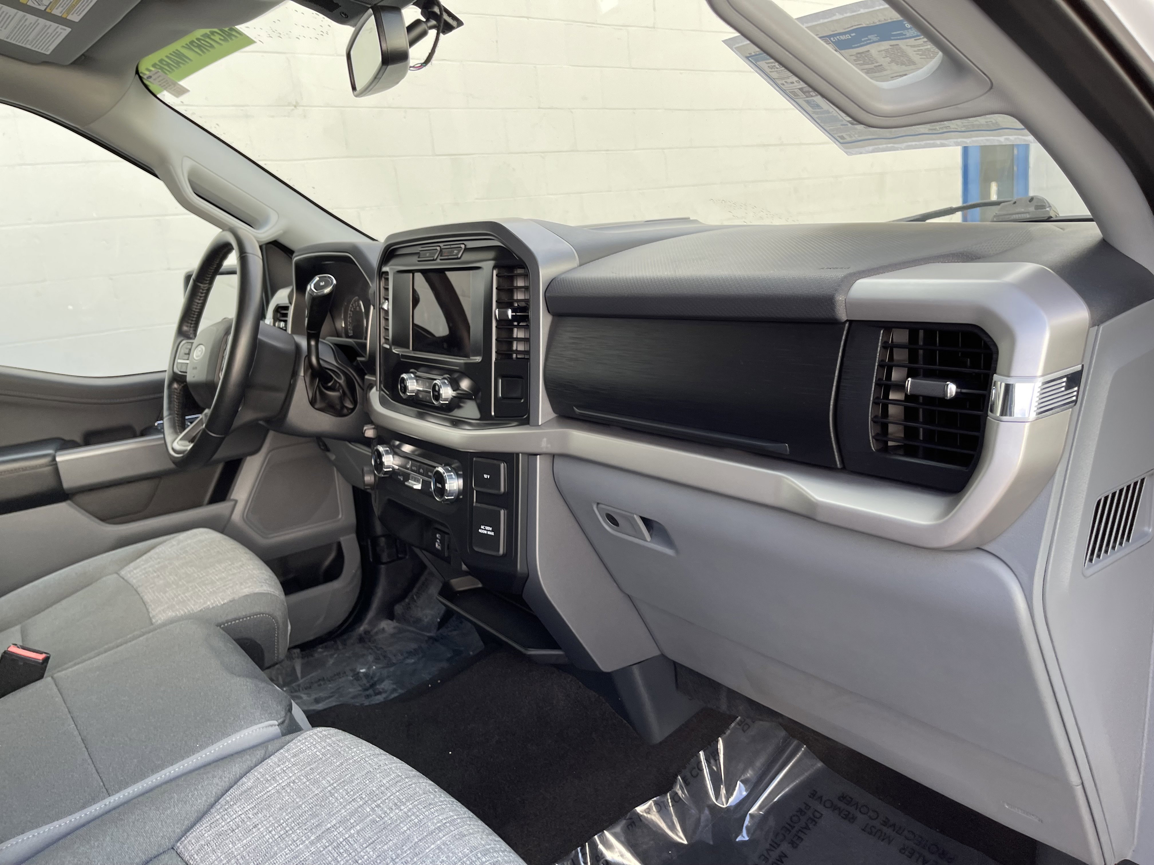 Used 2022 Ford F150 XLT w/ Equipment Group 301A Mid image 32