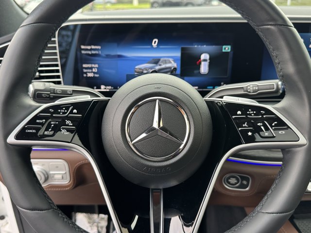 Used 2024 Mercedes-Benz GLE 350 4MATIC image 23