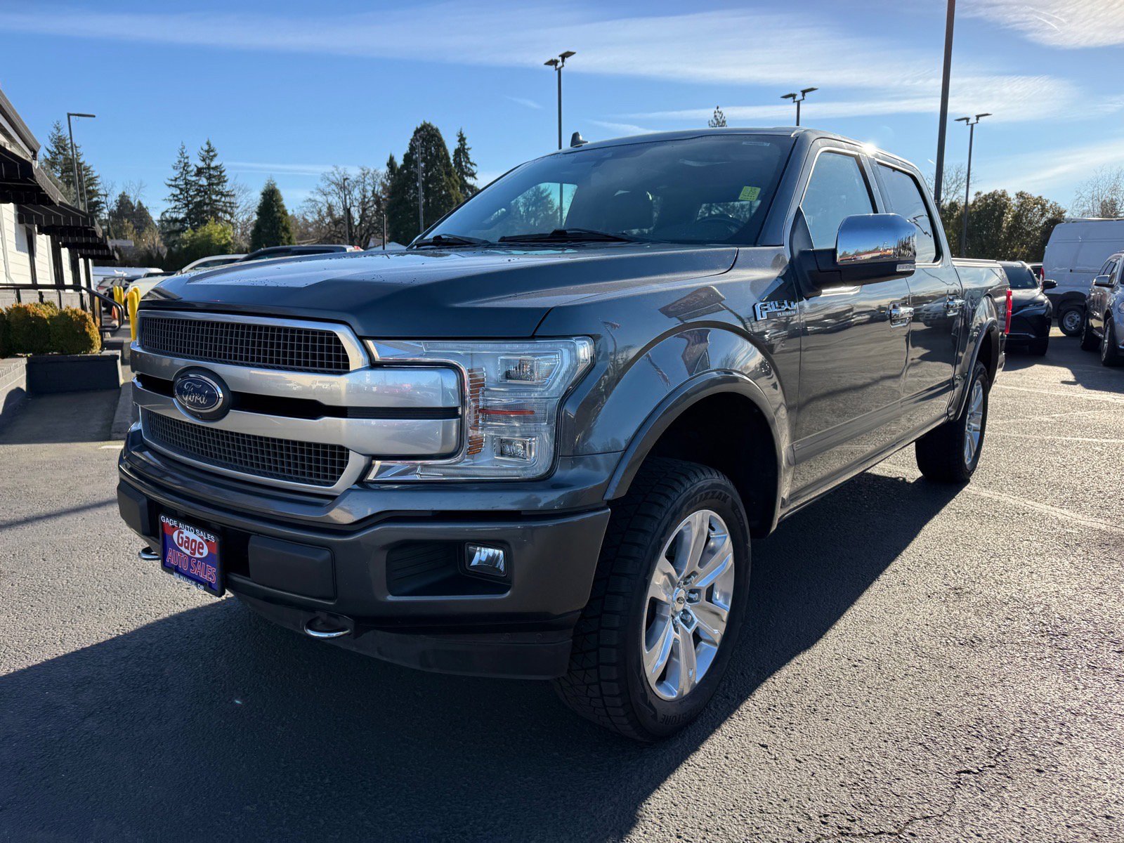 Used 2018 Ford F150 Platinum w/ Equipment Group 701A Luxury image 2