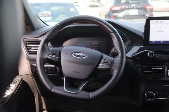 Certified 2024 Ford Escape ST-Line w/ Cold Weather Package FWD image 23