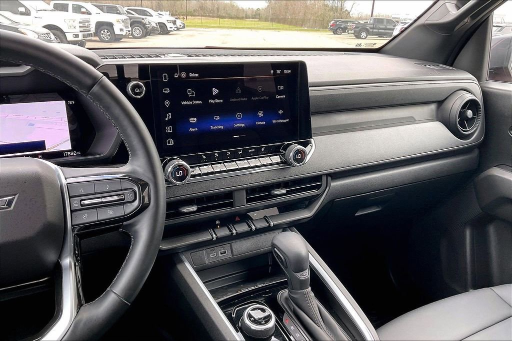 Used 2025 Chevrolet Colorado Trail Boss image 9