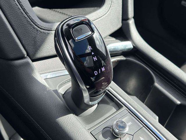 Used 2024 Cadillac XT6 Premium Luxury w/ Technology Package image 29