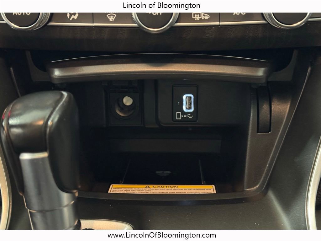 Used 2018 Honda Accord Touring image 32