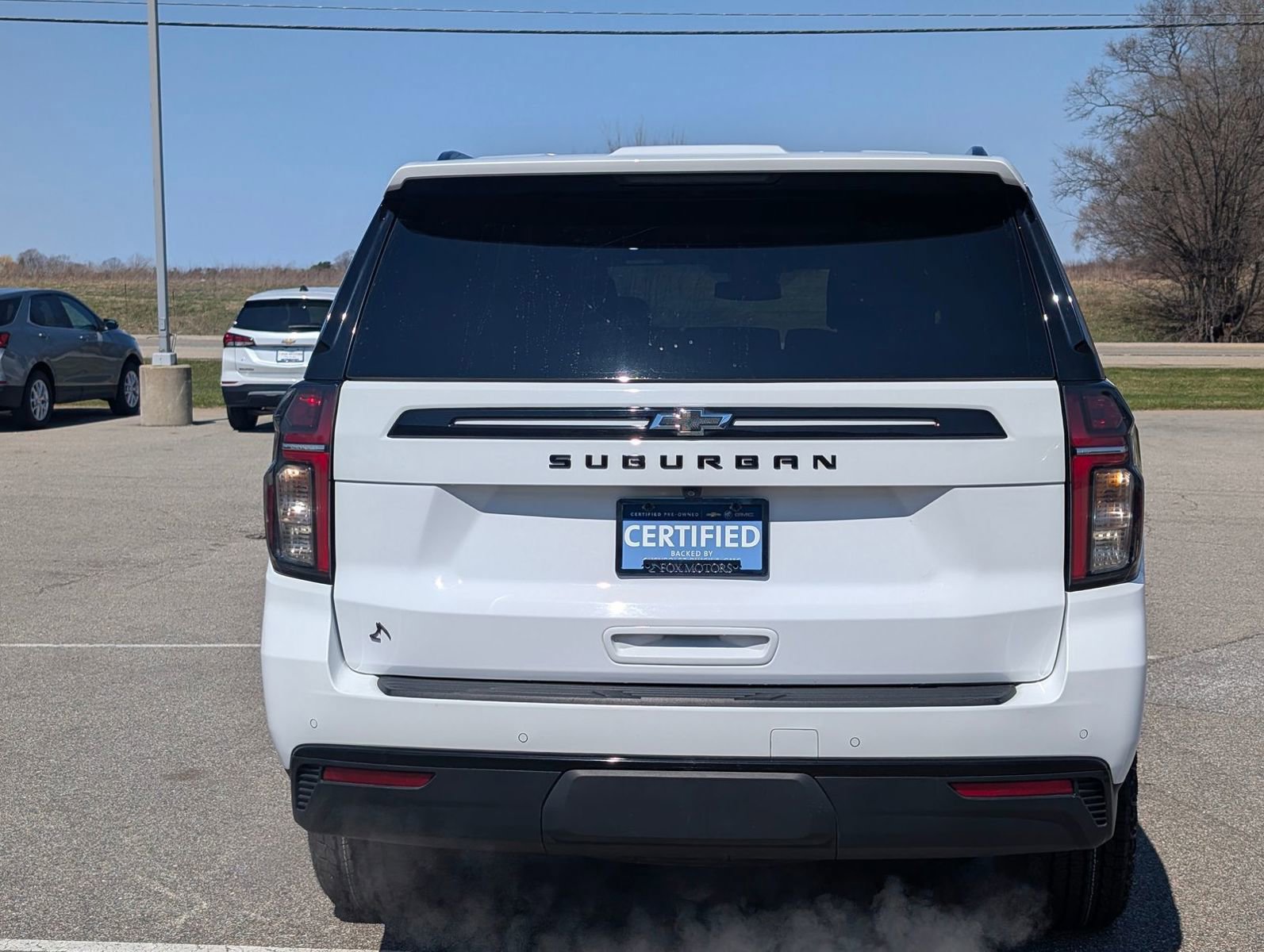 Certified 2023 Chevrolet Suburban Z71 w/ Luxury Package image 7