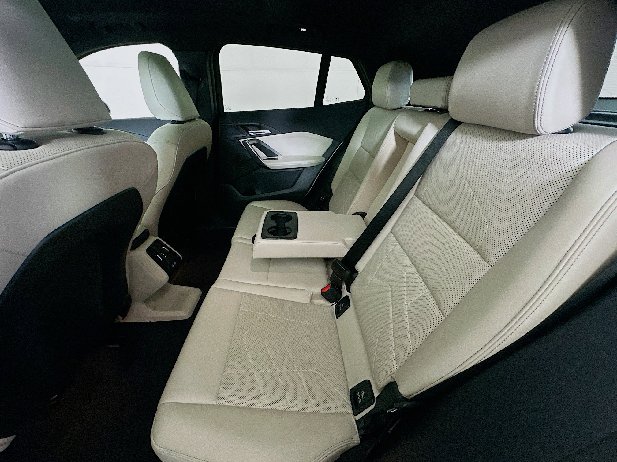 Used 2025 BMW X2 xDrive28i image 28