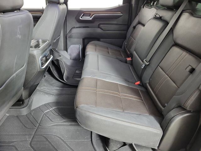 Used 2023 Chevrolet Silverado 1500 High Country w/ High Country Premium Package image 12