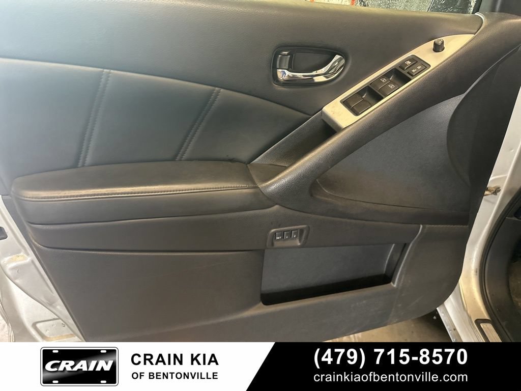 Used 2013 Nissan Murano SL AWD/4WD image 9