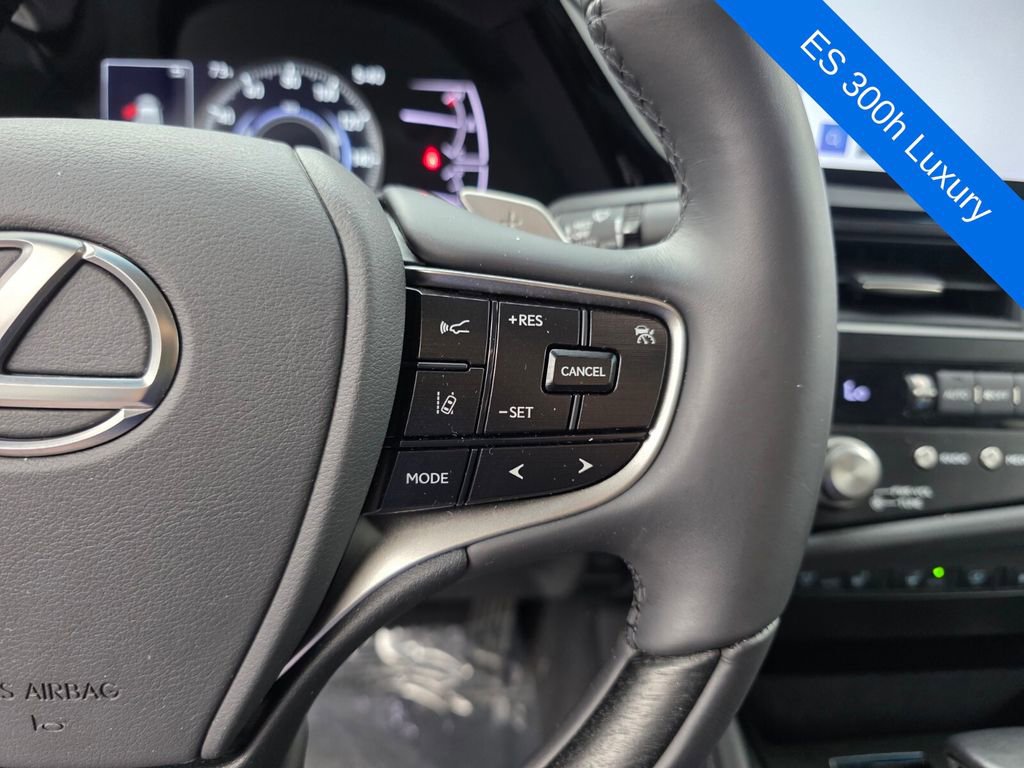 Used 2025 Lexus ES 300h w/ Technology Package image 20