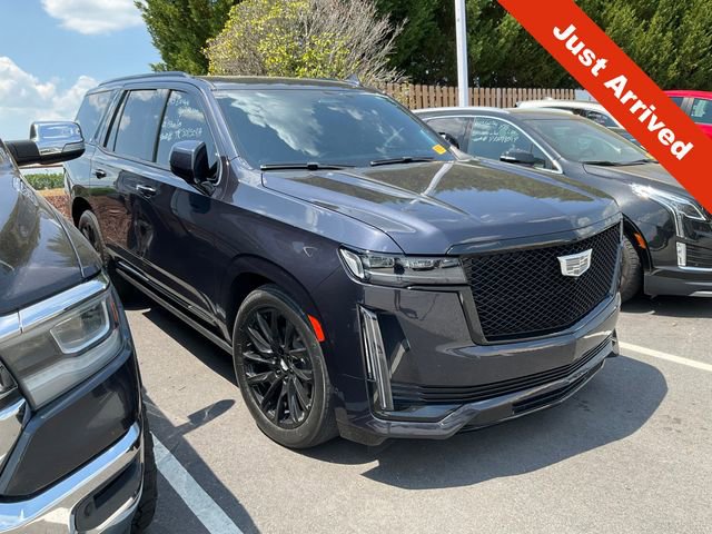 Used 2023 Cadillac Escalade Sport Platinum w/ LPO, ONYX Package AWD/4WD image 1