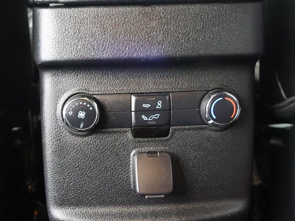 Used 2018 Ford Explorer XLT w/ Equipment Group 202A image 45
