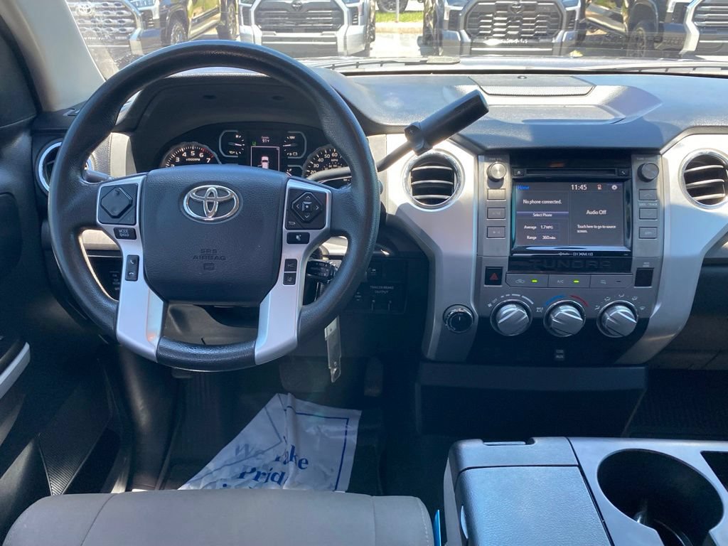 Used 2018 Toyota Tundra SR5 AWD/4WD image 9