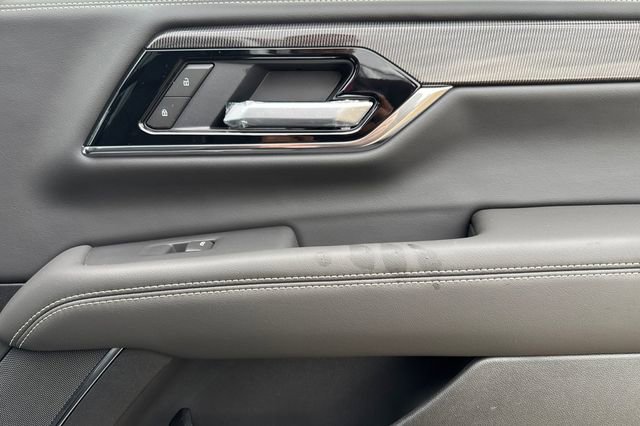 New 2026 GMC Yukon XL Elevation image 21