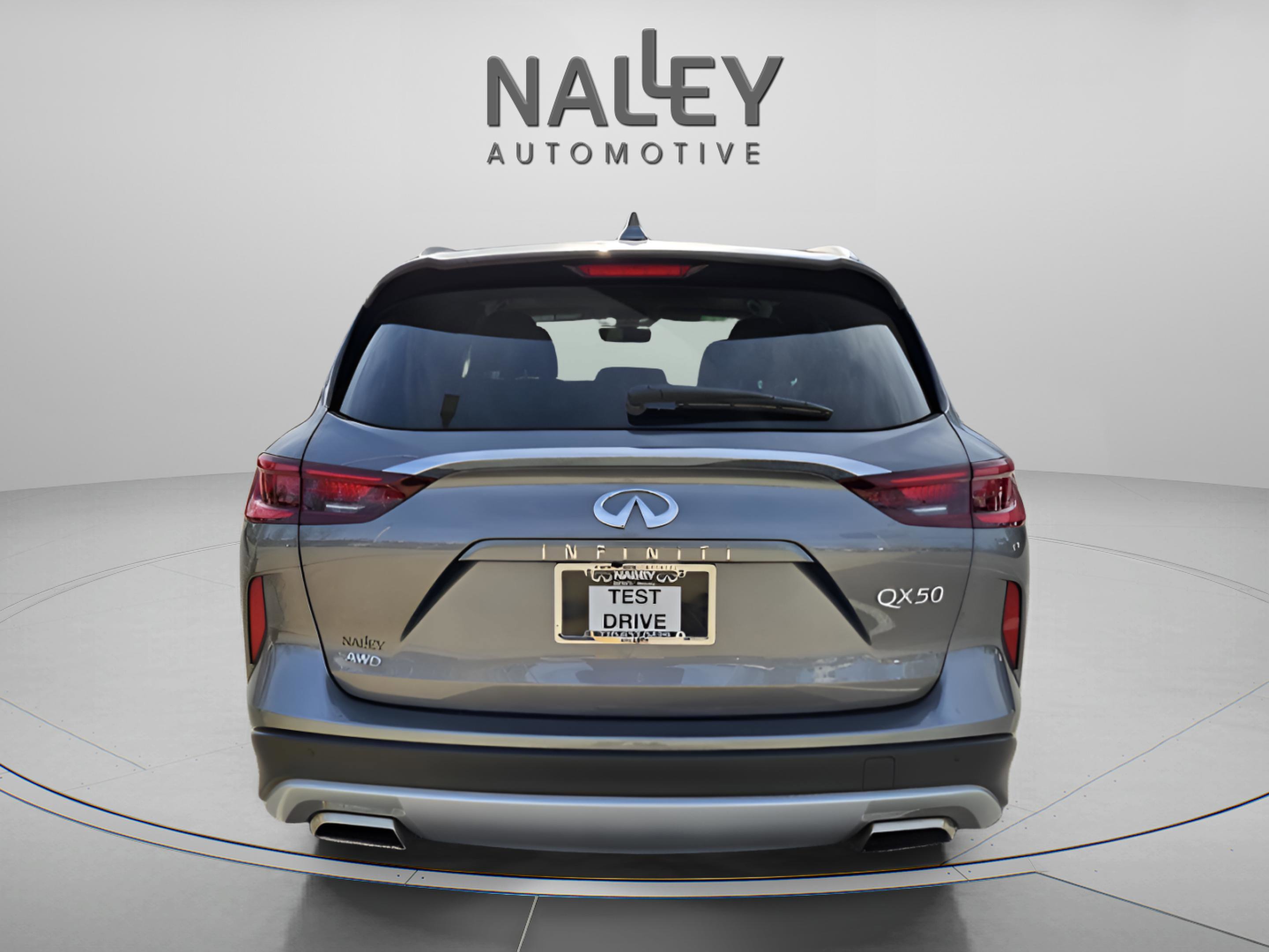 Certified 2025 INFINITI QX50 Luxe image 5