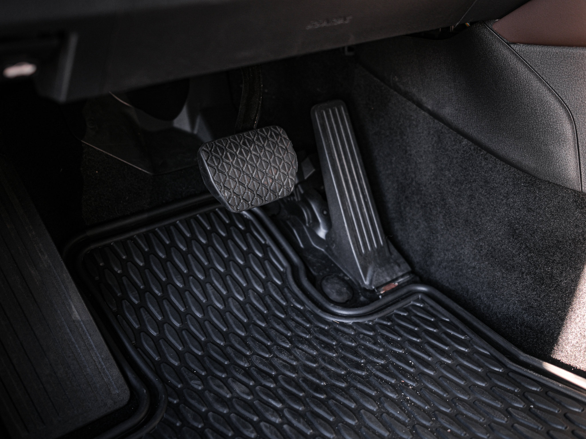 Certified 2021 MAZDA CX-30 AWD 2.5 S w/ Premium Package image 17