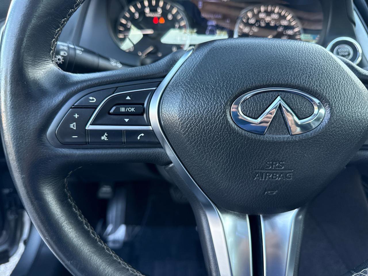 Used 2021 INFINITI Q50 Luxe w/ Seat & Sound Package image 18