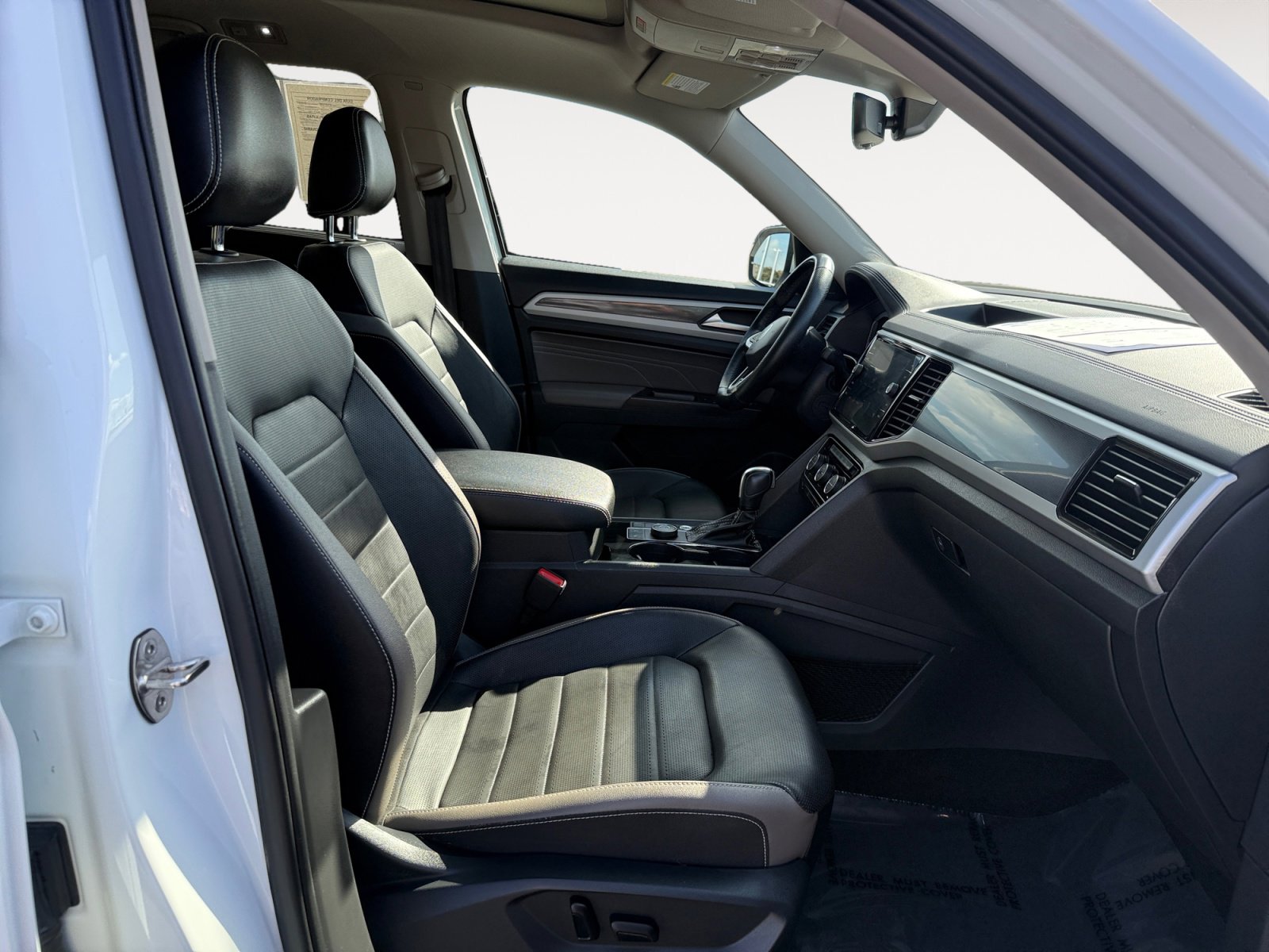 Certified 2021 Volkswagen Atlas SEL Premium image 19